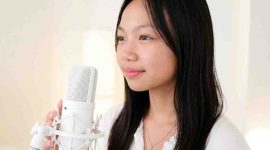 Penyanyi solo, Lindee Cremona. (Foto: Istimewa)