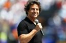 Momen aktor laga Tom Cruise berpidato di Seremonial Penutupan Piala Dunia 2026. (Foto: Istimewa)