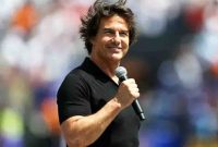 Momen aktor laga Tom Cruise berpidato di Seremonial Penutupan Piala Dunia 2026. (Foto: Istimewa)